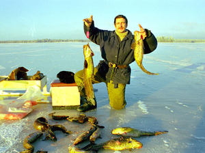 Как ловить зимой рыбу