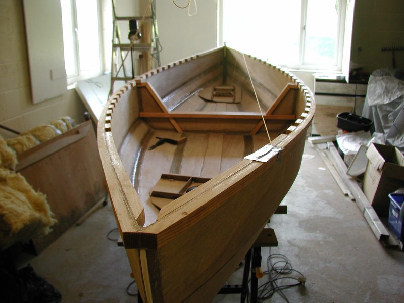 Изготовить лодку из фанеры